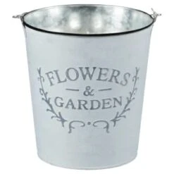 B&M Flowers & Garden Citronella Candle Bucket -Garden Furniture Sales 392892 citronella candle bucket 2