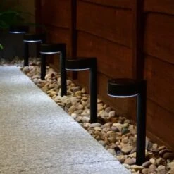 Solar Powered New York Post Lights 8pk -Garden Furniture Sales 392977 8 pack solar powered new york post lights